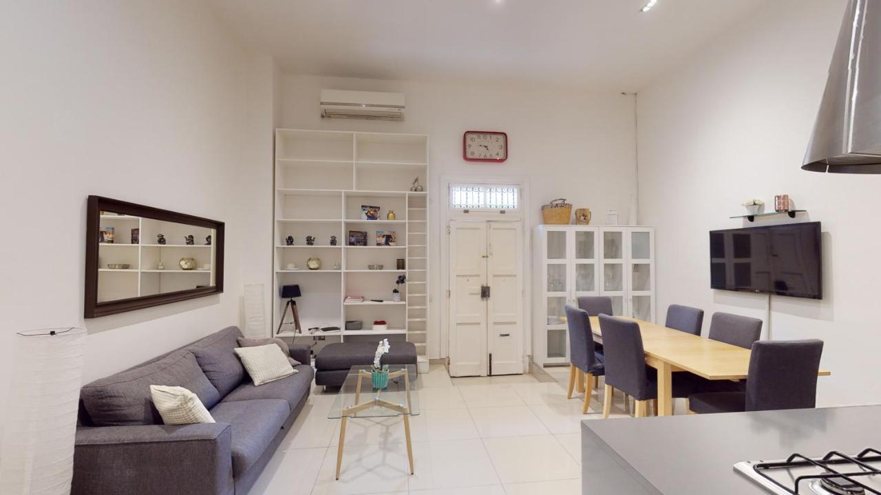 Spacious 3 Bedroom Maisonette Apartamento Sliema